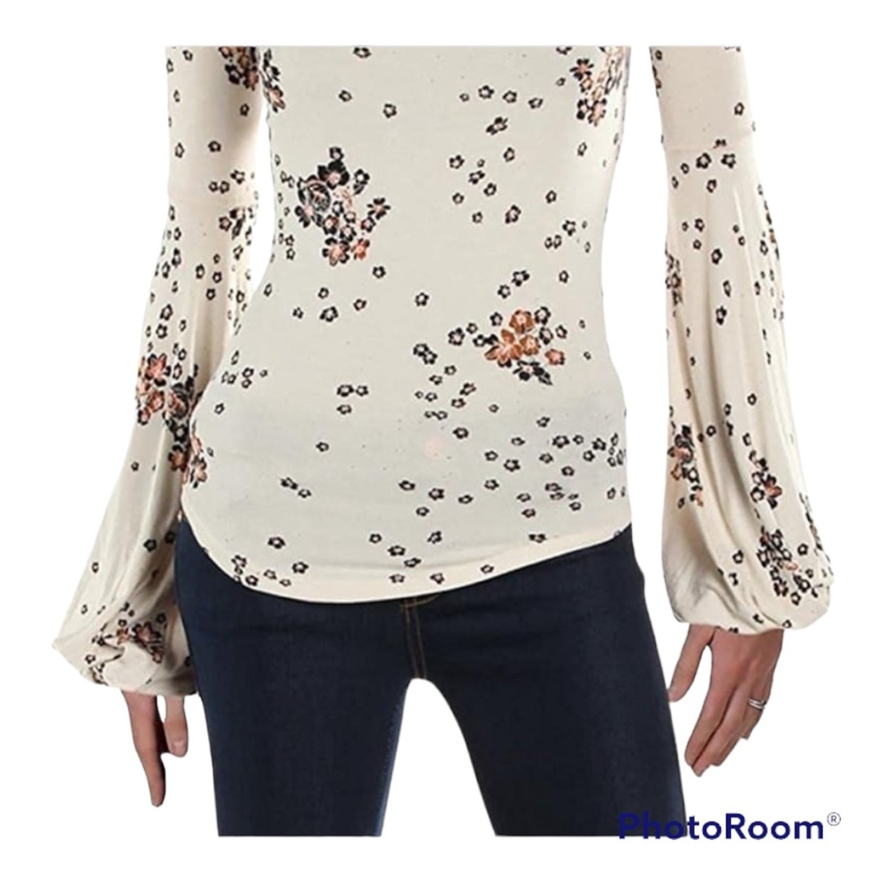 Free People Tea Combo floral top - Picture 4 of 15